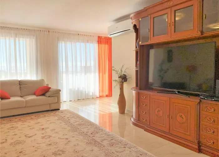 Apartamento Charming Plaza Penthouse