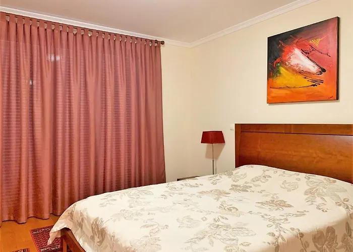 Charming Plaza Penthouse * Calheta (Madeira)